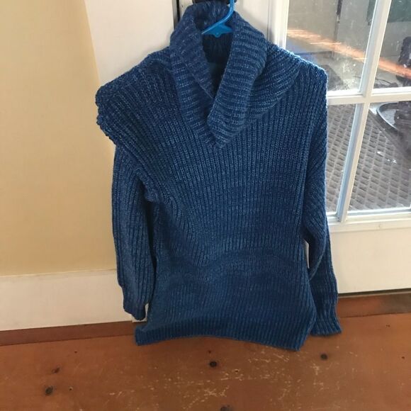 NWT FREE PEOPLE ELEVEN RIBBED KNIT SIDE SLIT TURTLENECK SWEATER - Picture 3 of 5